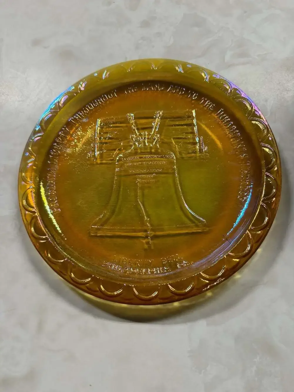 Vintage 1976 Indiana Glass Bicentennial Liberty Bell Marigold Iridescent Carniva